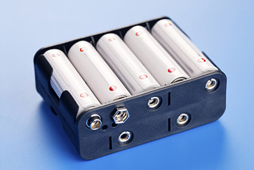 Solution de stockage d'énergie pour l'utilisation de batteries en cascade 200V-900V 1