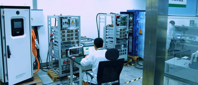 Xian New Energy Battery Lab ligne de production en usine 9